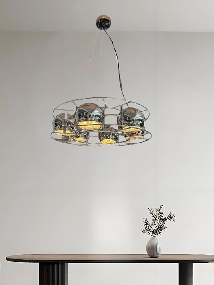 Mavente | Chandelier