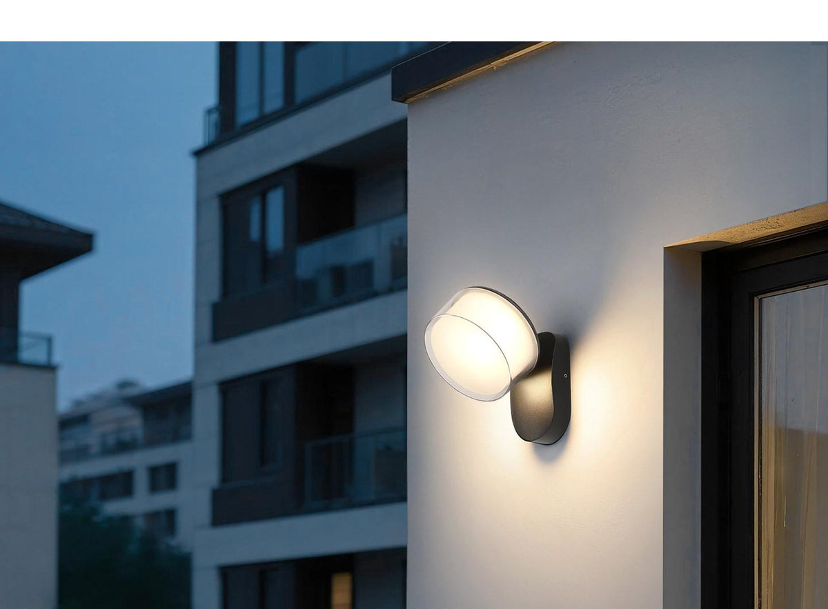 Villeroy | Wall Light