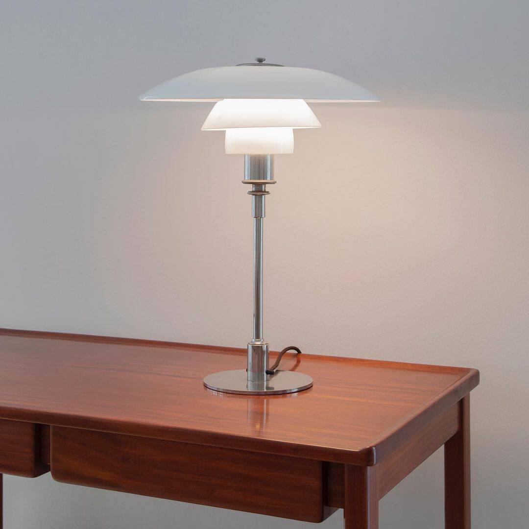 Kura | Table Lamp