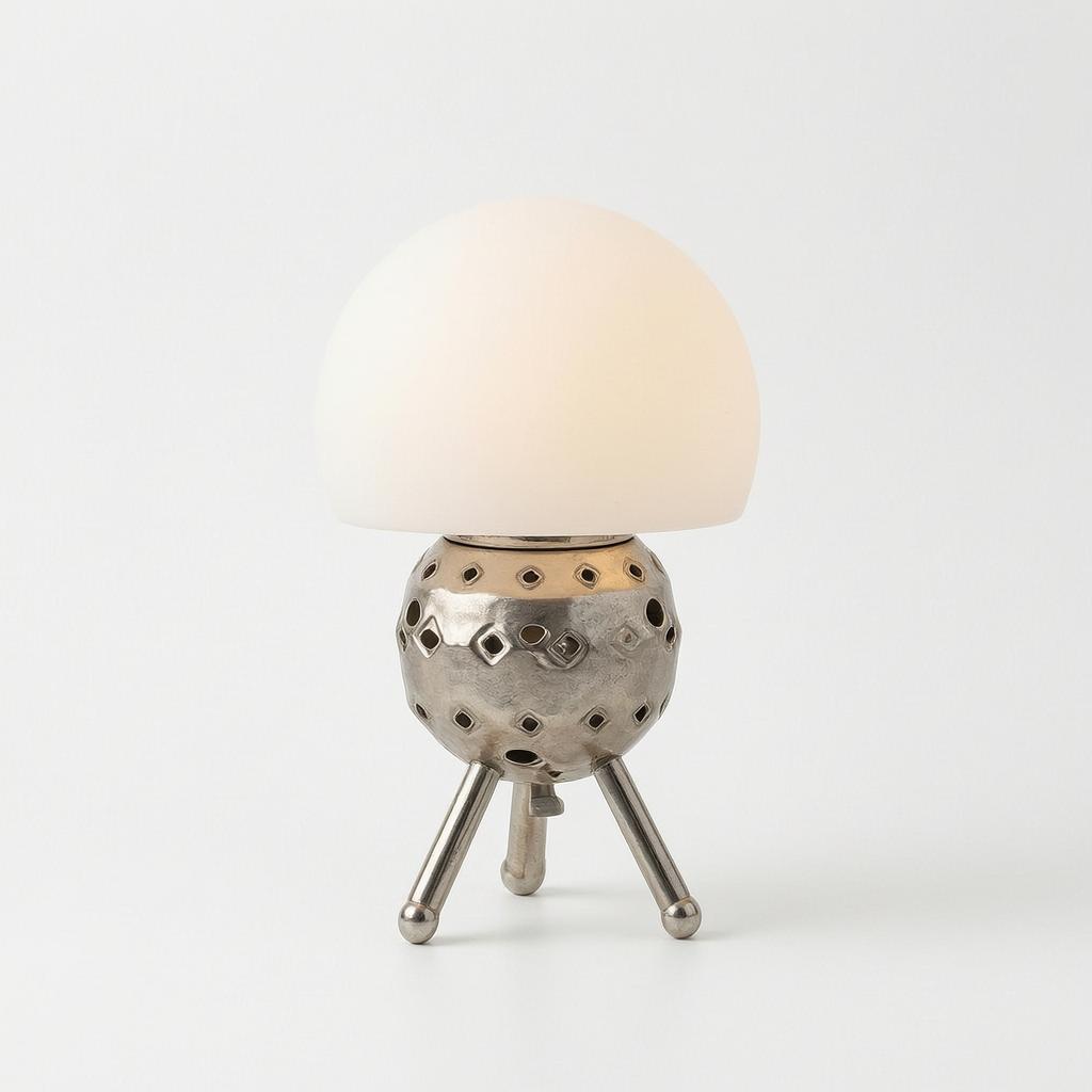 Lussac | Table Lamp