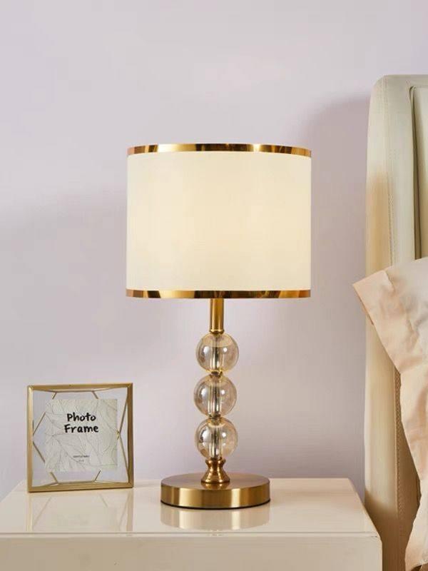Momo | Table Lamp
