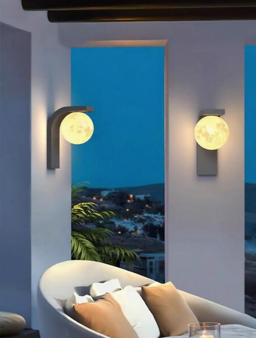 Cylarven Une | Outdoor Wall Light - Detail View #5 | HomeCartel