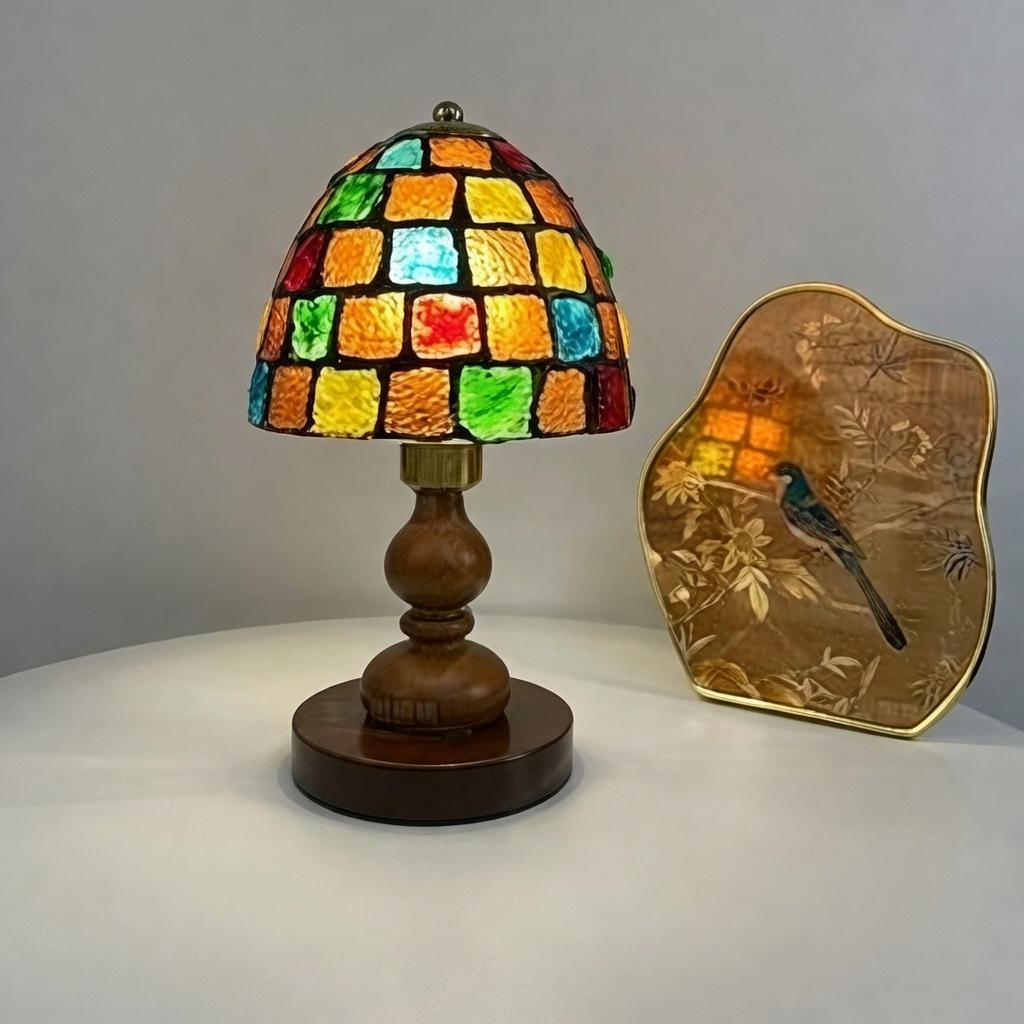 Dello | Table Lamp