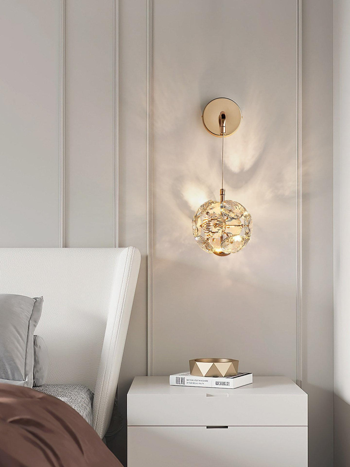Avelora | Wall Light