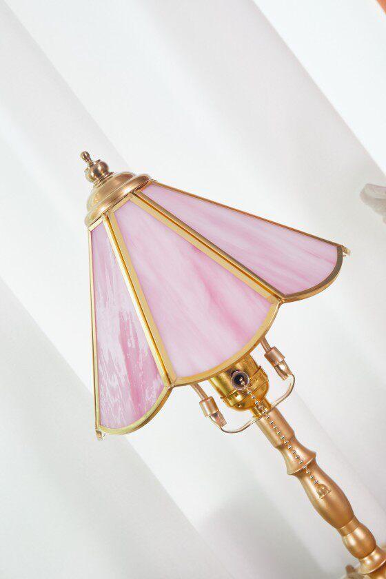Vang | Table Lamp