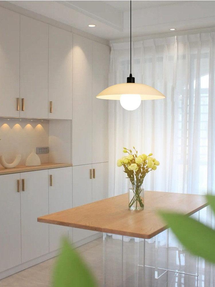 Oryntis | Pendant Light