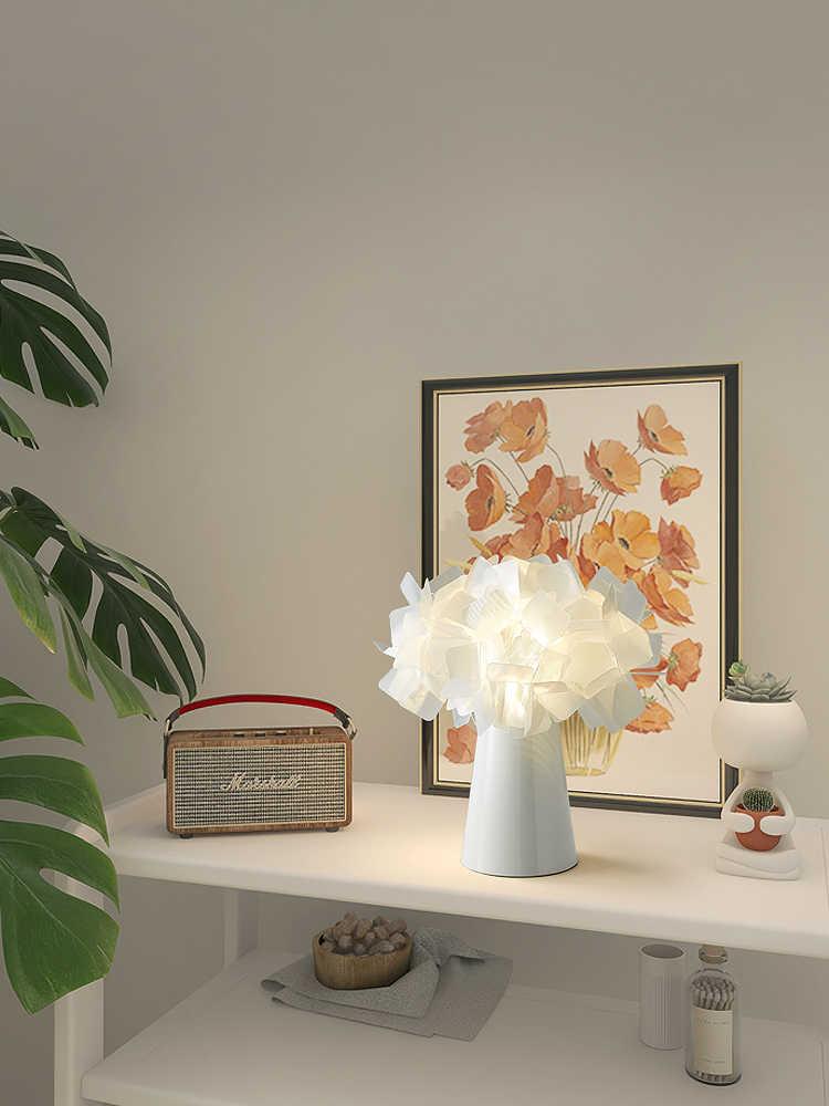 Ivlen | Table Lamp