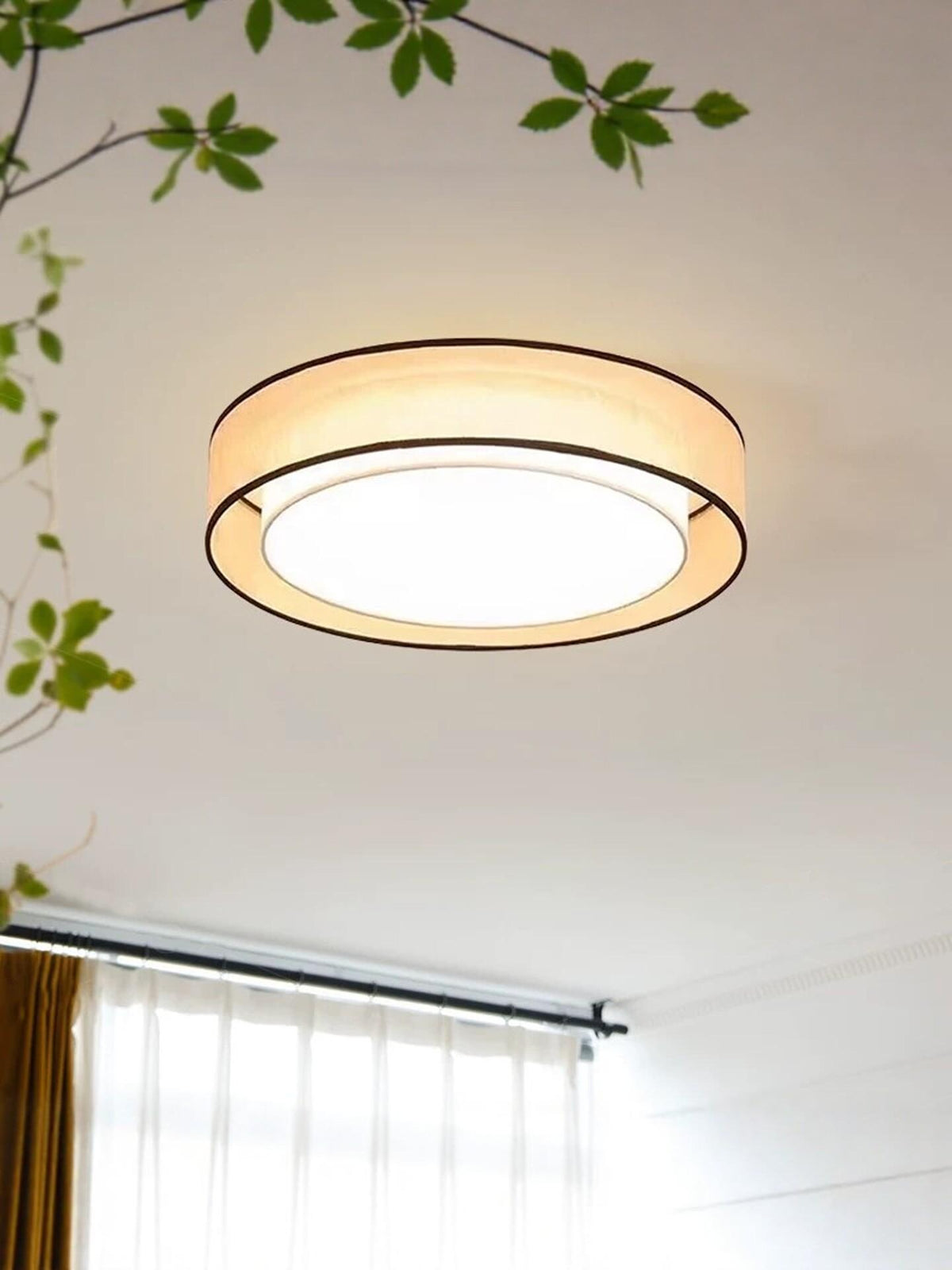 Felios | Flush Mounted Ceiling Light