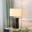 Eyres Une | Shaded Table Lamp