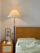 Thornien A I Floor Lamp