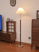 Thornien A I Floor Lamp