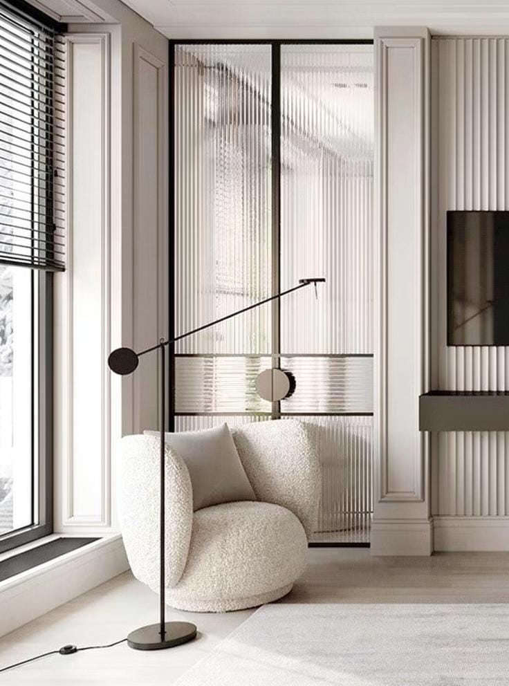 Jurlen | Floor Lamp Swing Arm - Detail View #2 | HomeCartel