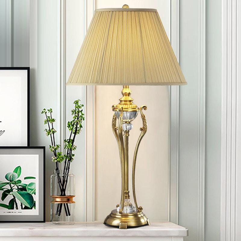 Erevina Une I Table Lamp - Detail View #3 | HomeCartel