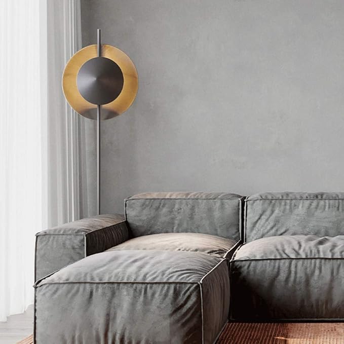Leonardo | Floor Lamp - Detail View #2 | HomeCartel