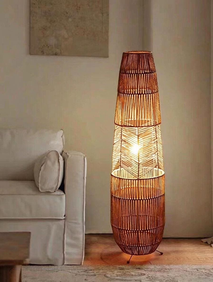 Erenthe B I Floor Lamp - Detail View #6 | HomeCartel