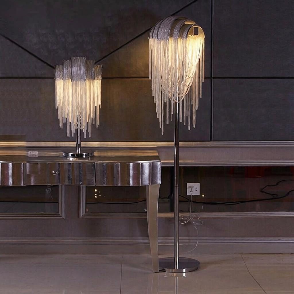 Zelvara Une | Floor Lamp - Detail View #2 | HomeCartel