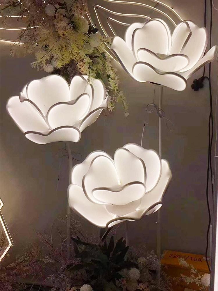 Fyrandra I Crystal Floor Lamp - Detail View #4 | HomeCartel