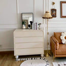 Quelvynne | Floor Lamp