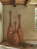 Vaynari I Floor Lamp