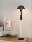 Taelynor I Floor Lamp