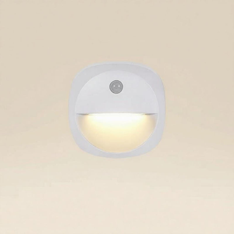 Irvandriae | Indoor Step Light