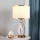 Panian | Shaded Table Lamp