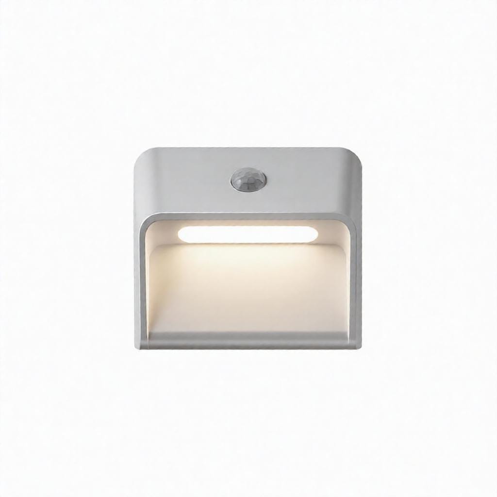 Harvenyraen | Indoor Step Light - Detail View #3 | HomeCartel