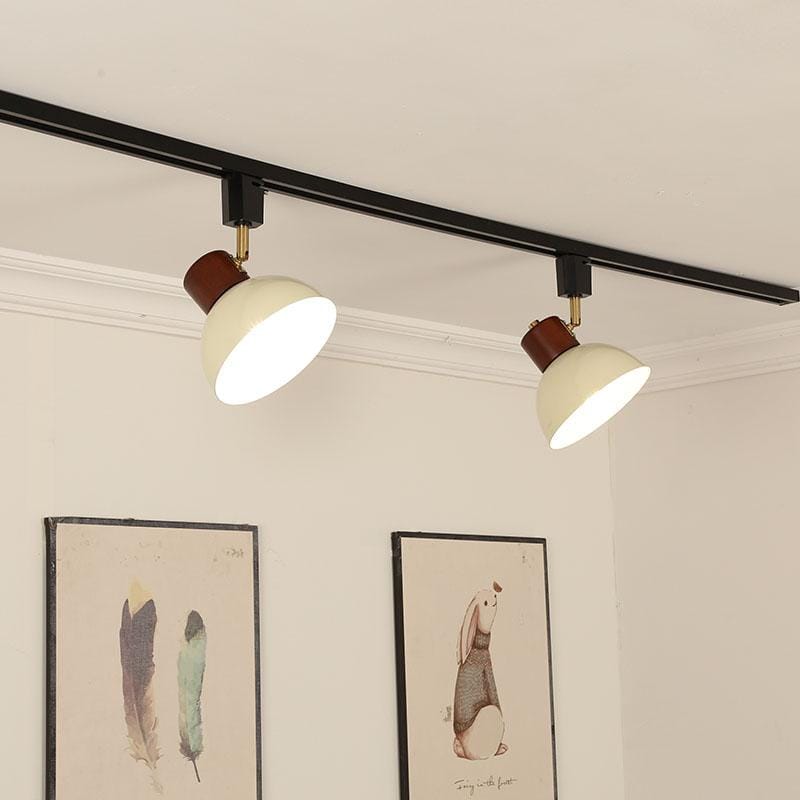 Xandrinor Une | Track Light - Detail View #5 | HomeCartel