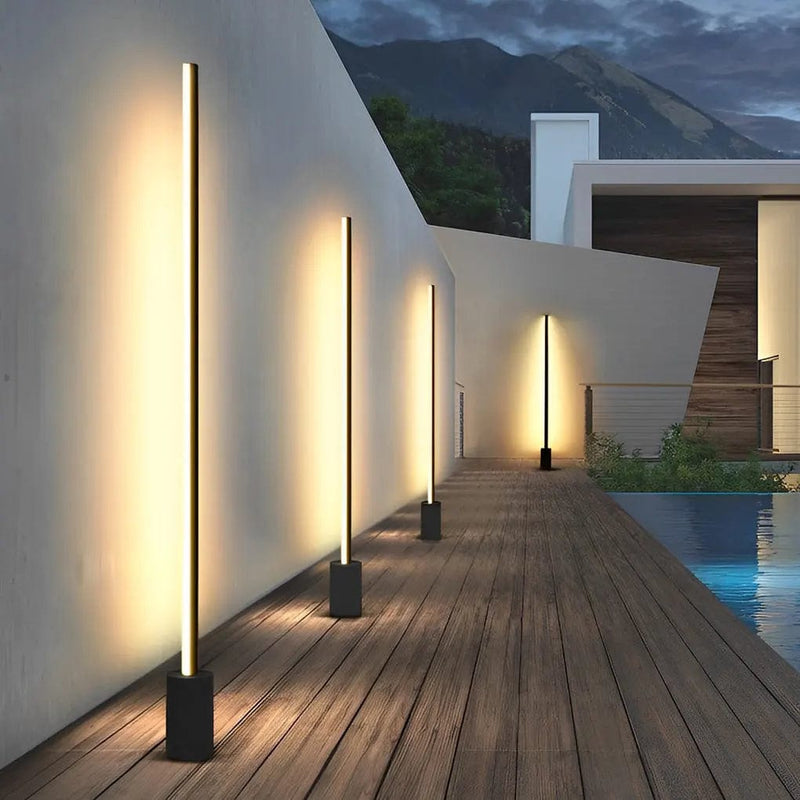 Gayoso | Outdoor Floor Lamp