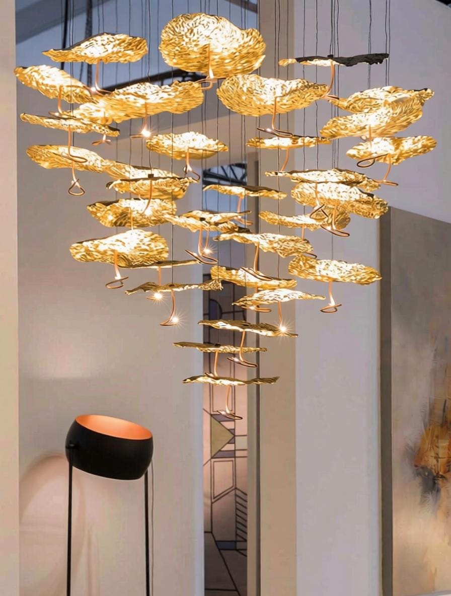 Mornael I Cluster Chandelier - Detail View #3 | HomeCartel