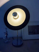 Dairieth Une I Table Lamp