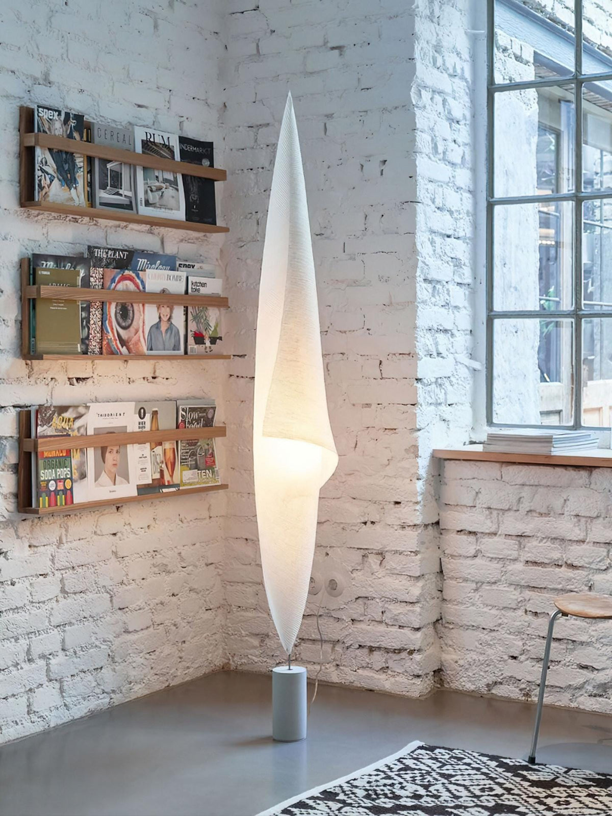 Orenilae | Floor Lamp - Detail View #2 | HomeCartel