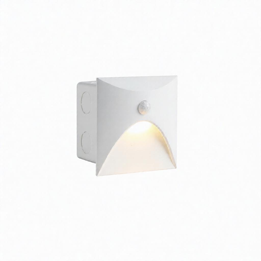 Celyndoril Une | Indoor Step Light - Detail View #6 | HomeCartel