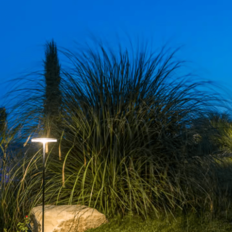 Karmilla | Pathway Light - Detail View #2 | HomeCartel