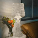 Iso Une | Modern Table Lamp