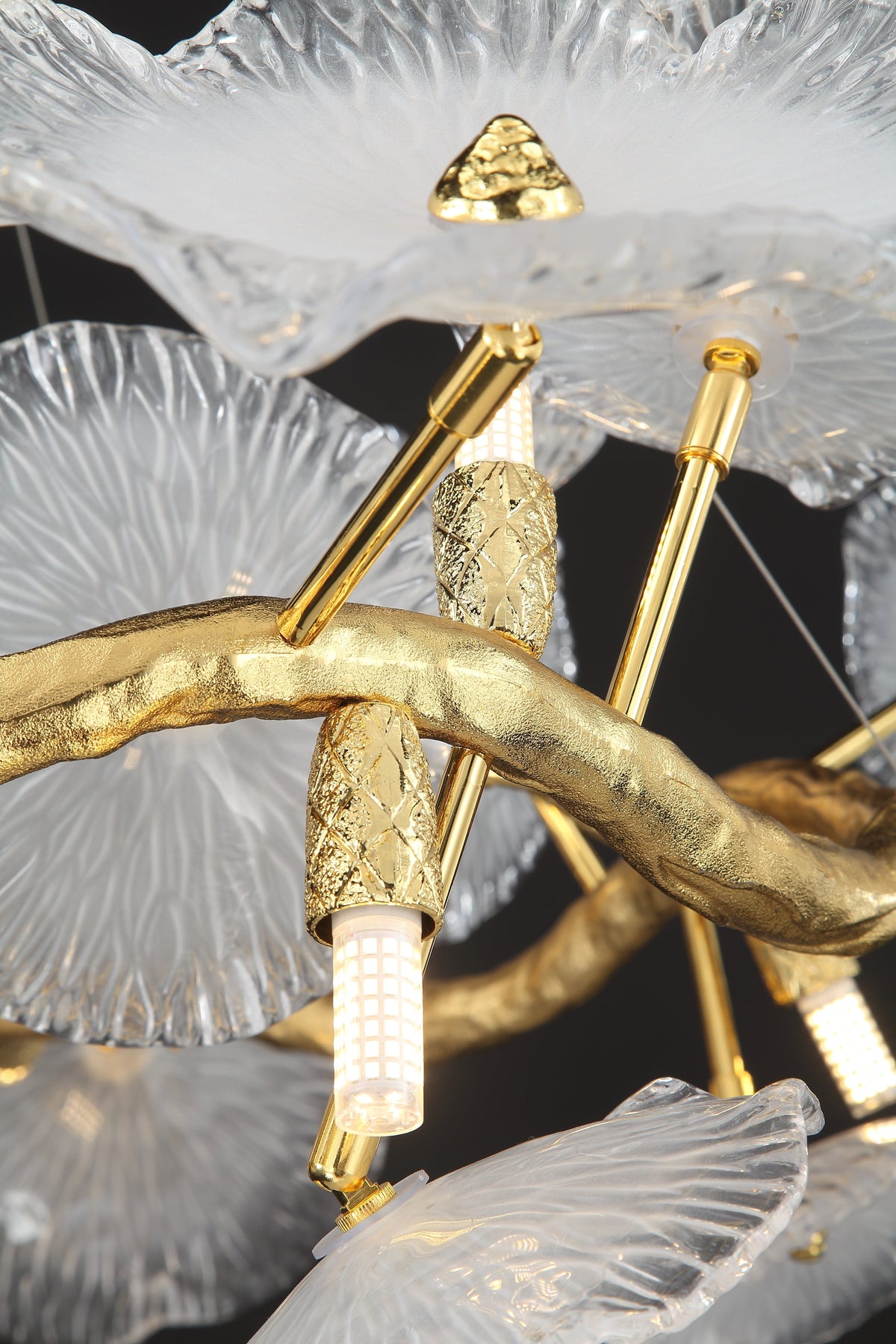Mulbery | Chandelier - Detail View #4 | HomeCartel