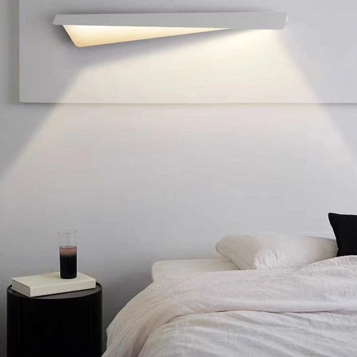 Haisley | Wall Lamp - Detail View #3 | HomeCartel