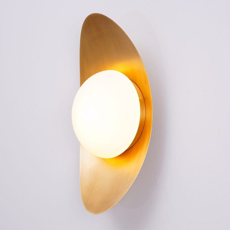 Arvai | Modern Wall Light