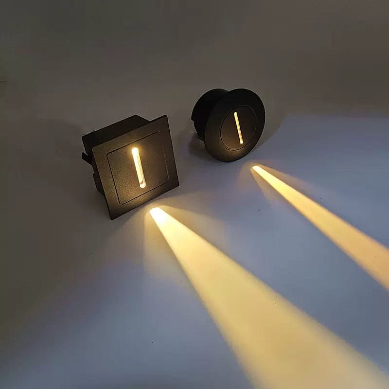 Larkin | Outdoor Step Light - Detail View #7 | HomeCartel