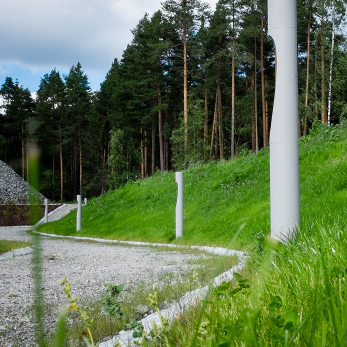Solaina | Pathway Light - Detail View #4 | HomeCartel