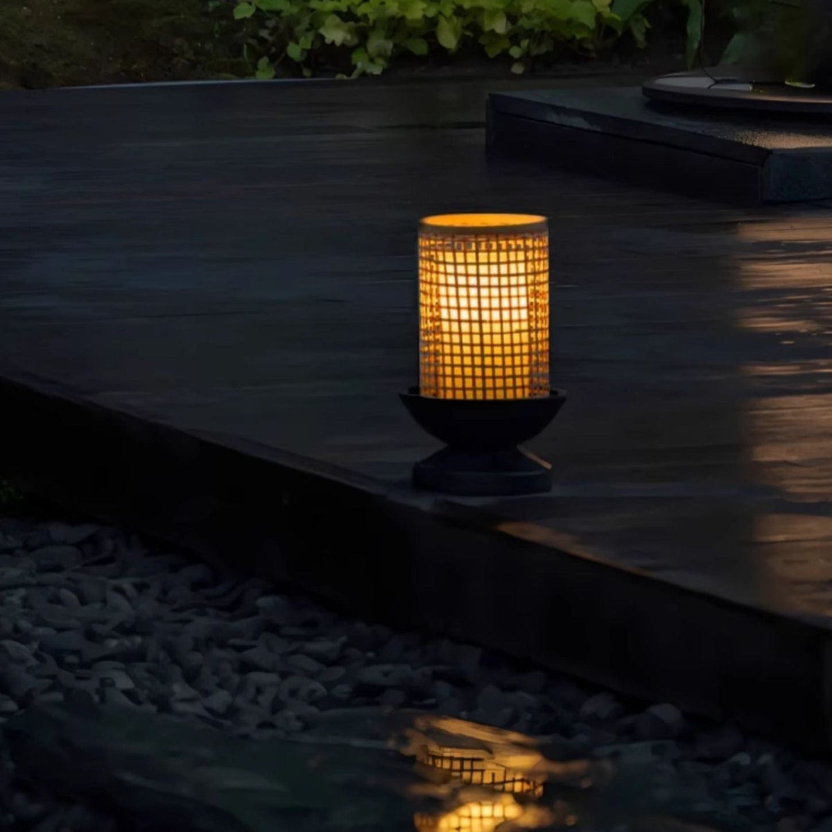 Muto | Outdoor Floor Lamp - Detail View #2 | HomeCartel