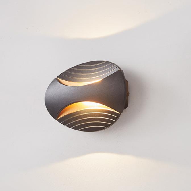 Douglas | Wall Light