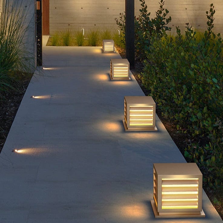 Magela | Outdoor Pillar Lamp