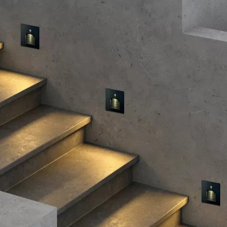 Todi | Outdoor Step Light