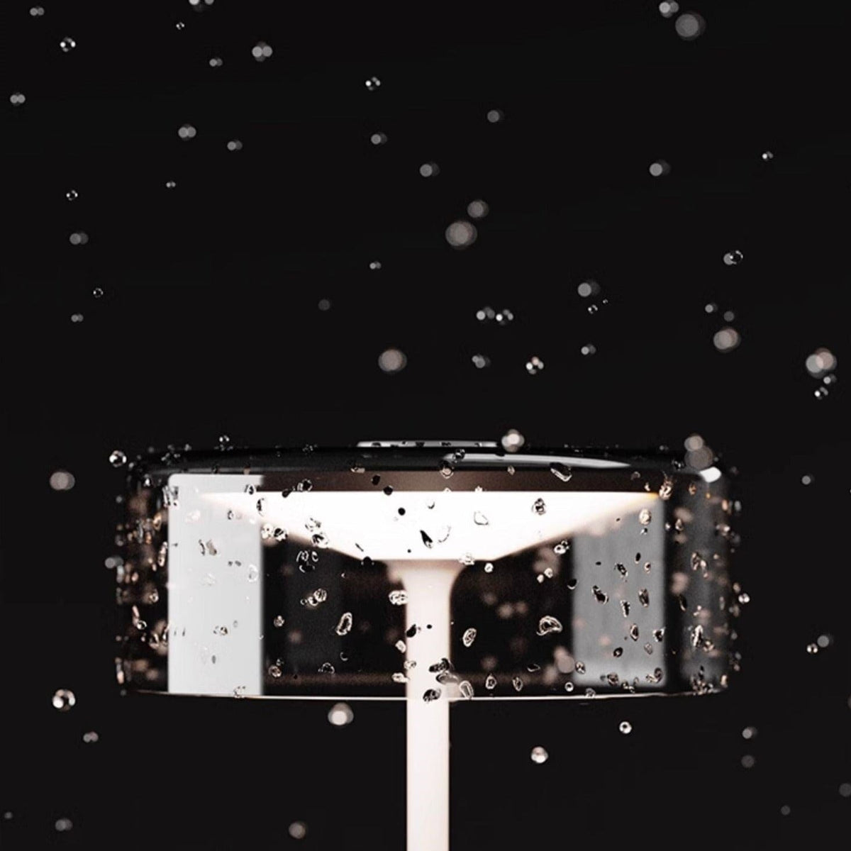 Oriel | Rechargeable Table Lamp - Detail View #10 | HomeCartel