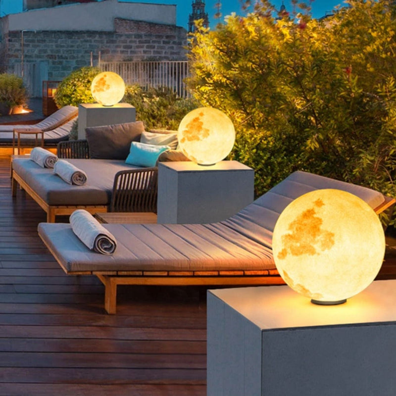 Trinity | Outdoor Pillar Lamp