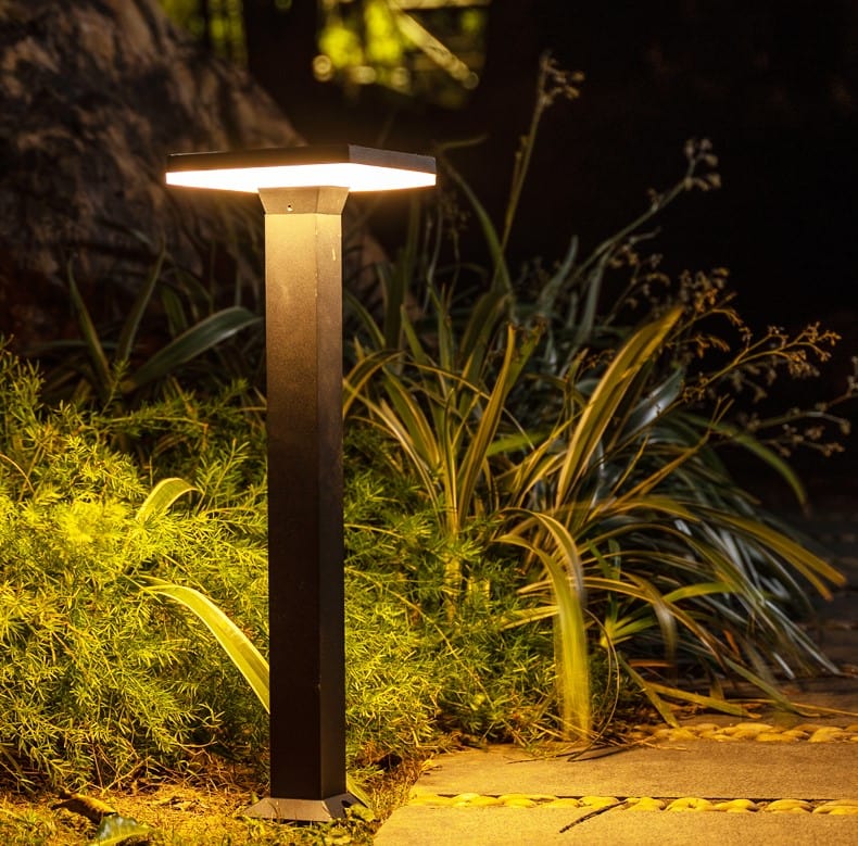 Alcina | Outdoor Pathway Light