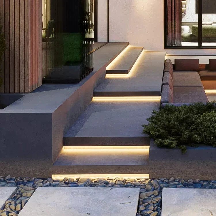 Talim | Outdoor Linear LED Panel