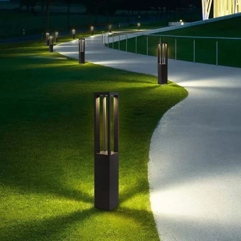 Elowen | Outdoor Pathway Light