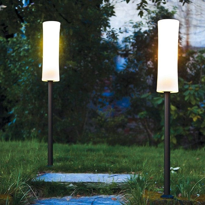Harlyn | Pathway Light - Detail View #2 | HomeCartel